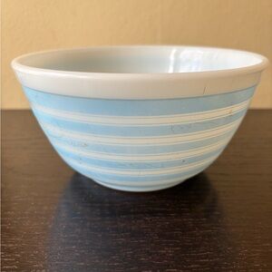VlPyrex Vintage Blue White Striped Mixing Bowl